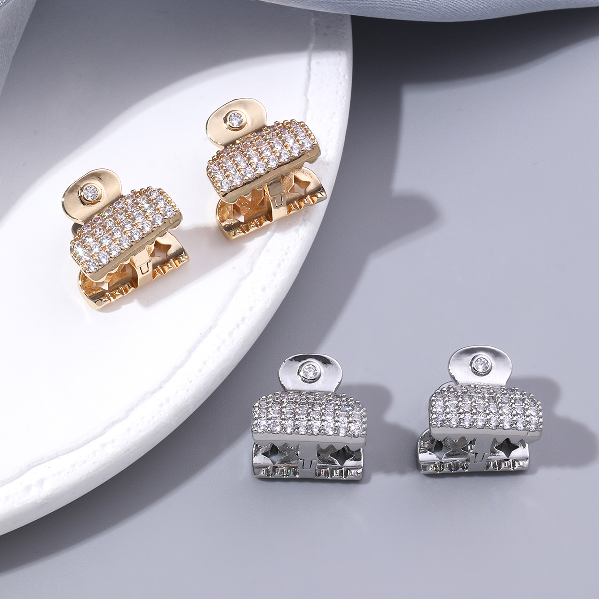 1 Pair Ig Style Solid Color Plating Inlay Copper Zircon 18k Gold Plated Ear Cuffs display picture 6