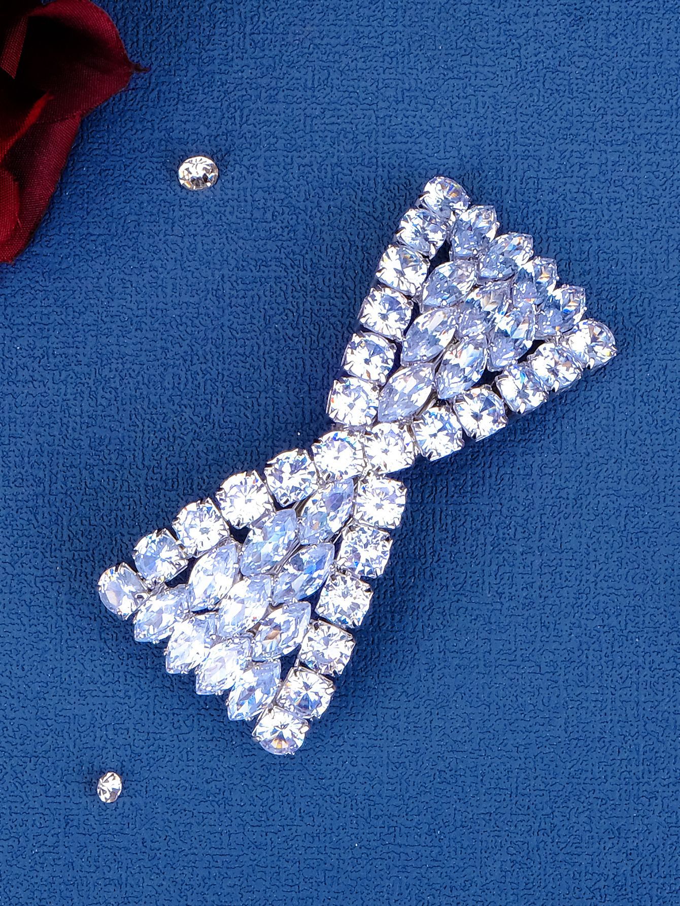 Women's Elegant Sweet Solid Color Alloy Plating Inlay Rhinestones Hair Clip display picture 7