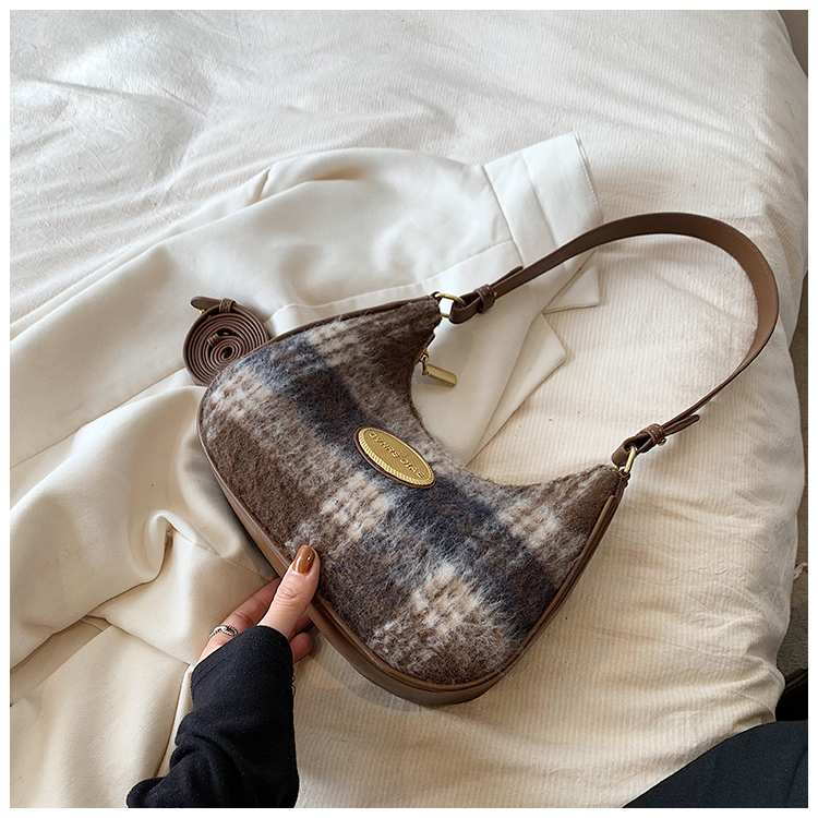 Frau Wolle Plaid Basic Vintage-stil Nähgarn Knödelform Reißverschluss Schultertasche Achseltasche display picture 15