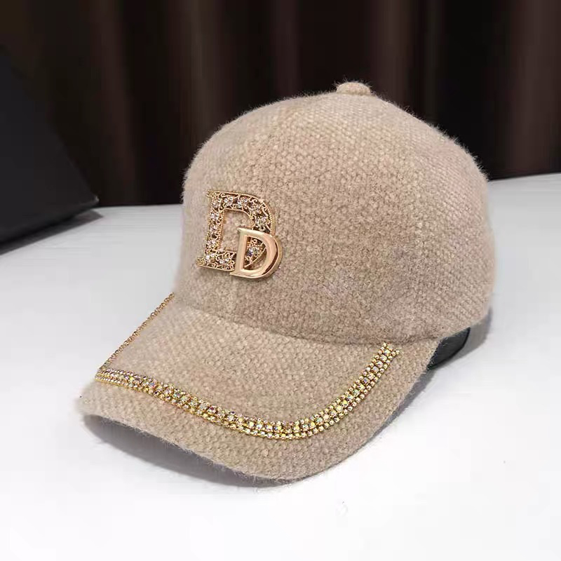 Women's Elegant Embroidery Commute Four Leaf Clover Letter Embroidery Metal Button Big Eaves Baseball Cap display picture 3