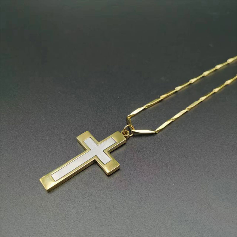 Vintage Style Cross Stainless Steel Women's Pendant Necklace display picture 4