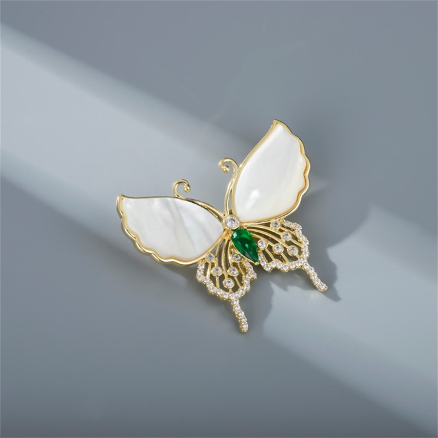 Vintage Style Butterfly Arylic Alloy Plating Women's Brooches display picture 4