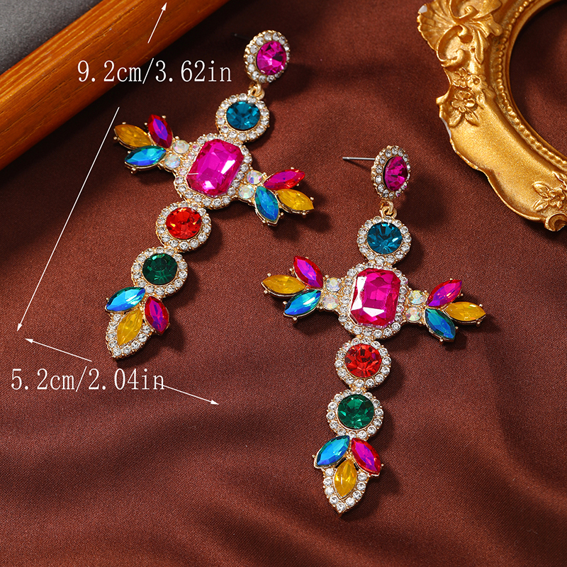 1 Pair Rock Ethnic Style Cross Plating Hollow Out Inlay Alloy Rhinestones Gold Plated Drop Earrings display picture 10