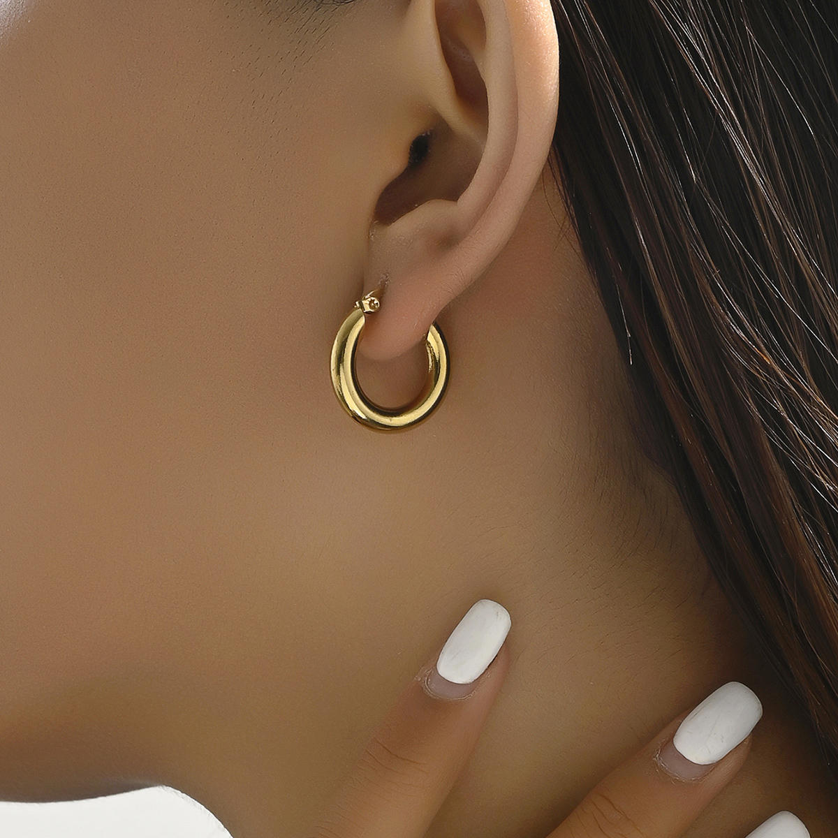 1 Pair Sweet Simple Style Solid Color Twist 201 Stainless Steel 18K Gold Plated Earrings display picture 15