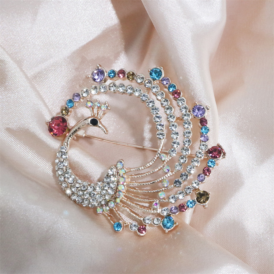 Simple Style Commute Peacock Alloy Inlay Rhinestones Women's Brooches display picture 4