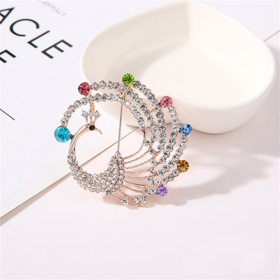 Simple Style Commute Peacock Alloy Inlay Rhinestones Women's Brooches display picture 6