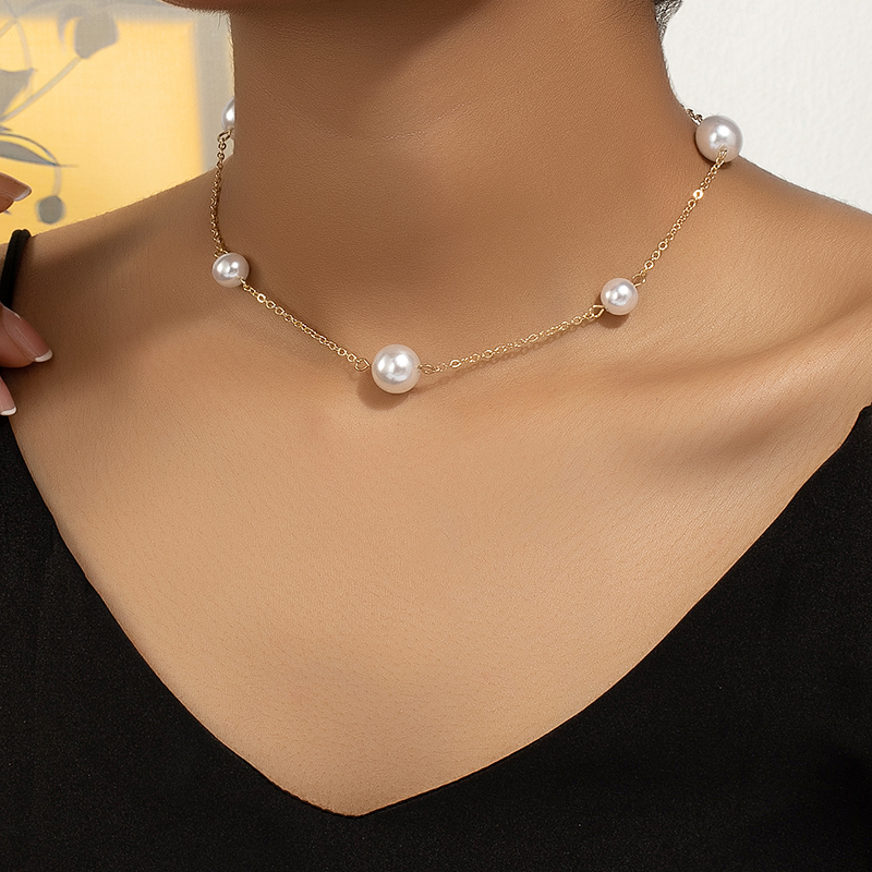 Ig Style French Style Commute Round Pearl Alloy Women's Necklace display picture 6