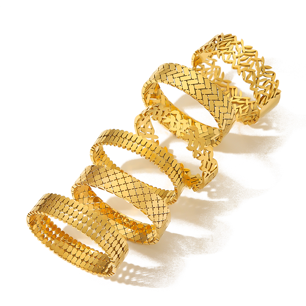 Style Moderne Style Simple Rond Acier Inoxydable 304 Plaqué Or 18K Bracelet En Masse display picture 11