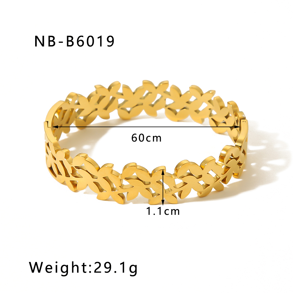 Modern Style Simple Style Round 304 Stainless Steel 18K Gold Plated Bangle In Bulk display picture 3