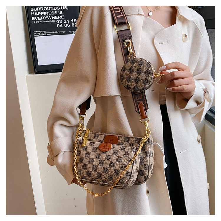 Women's Pu Leather Plaid Vintage Style Square Zipper Shoulder Bag display picture 4