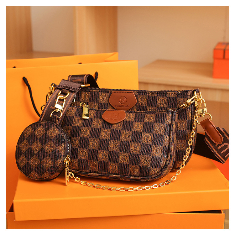 Women's Pu Leather Plaid Vintage Style Square Zipper Shoulder Bag display picture 21