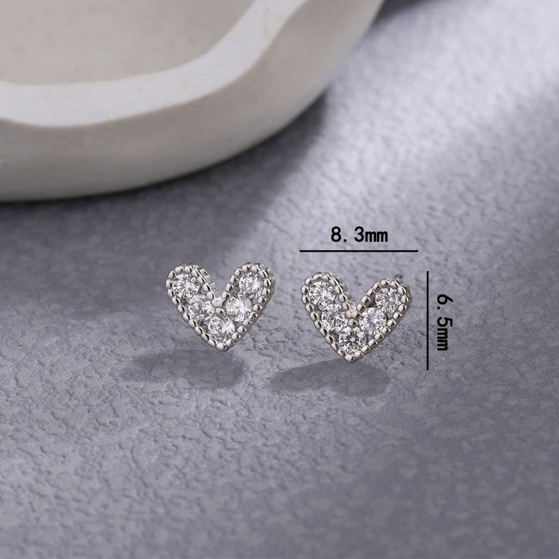 1 Pair Simple Style Commute Heart Shape Plating Sterling Silver Zircon Silver Plated Ear Studs display picture 2
