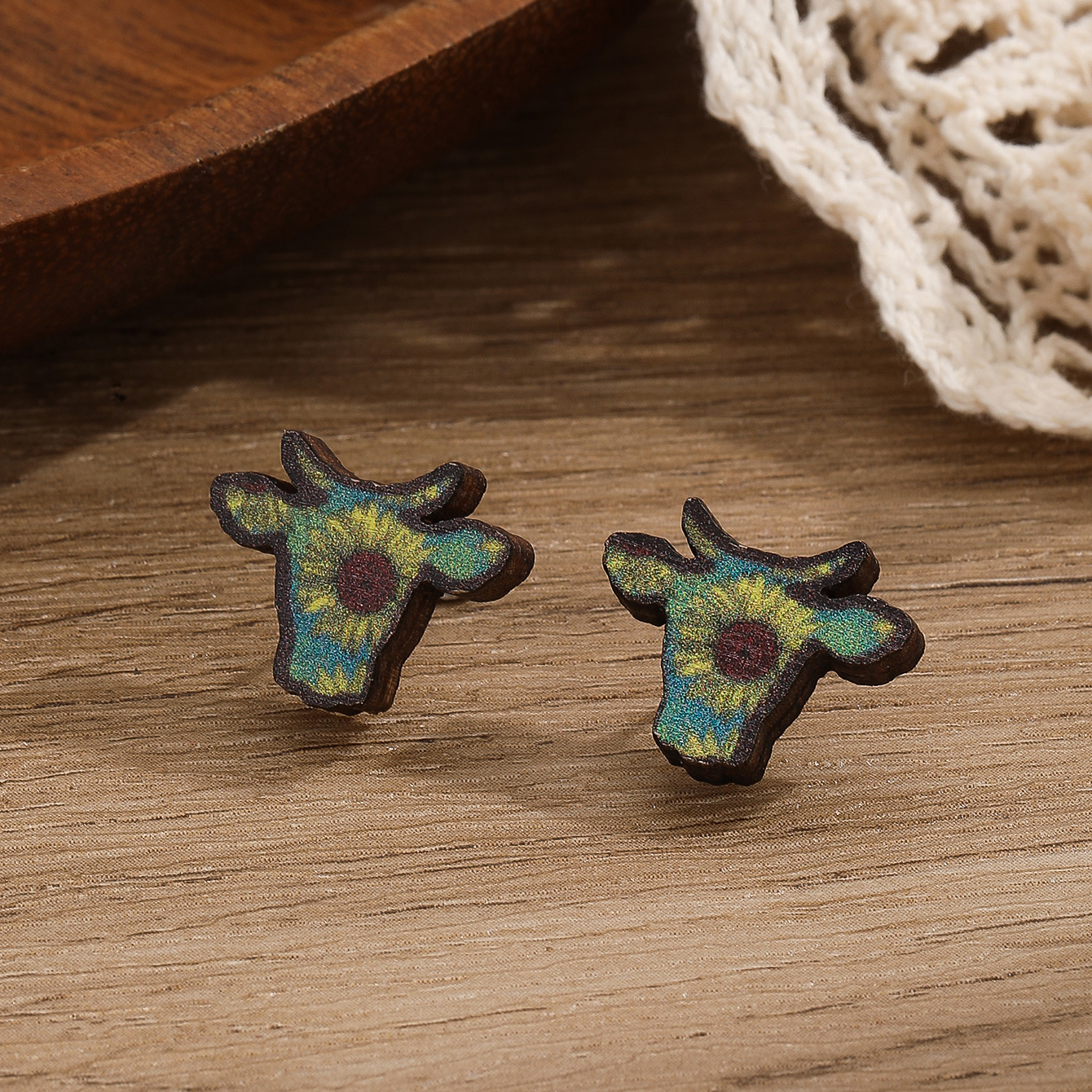 1 Pair Simple Style Commute Cattle Wood Ear Studs display picture 2