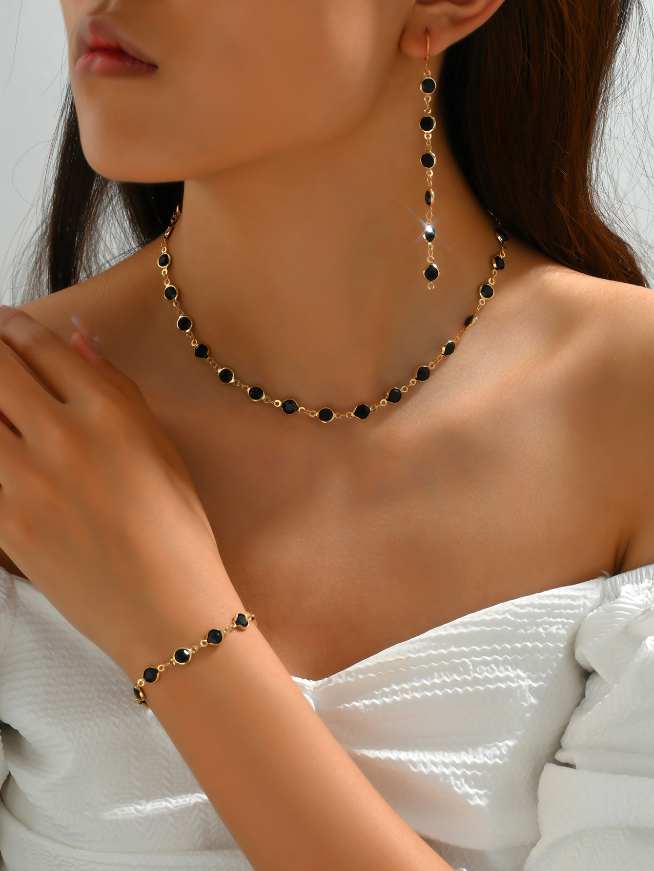 Elegant Geometric Alloy Plastic Women's Bracelets Earrings Necklace display picture 2