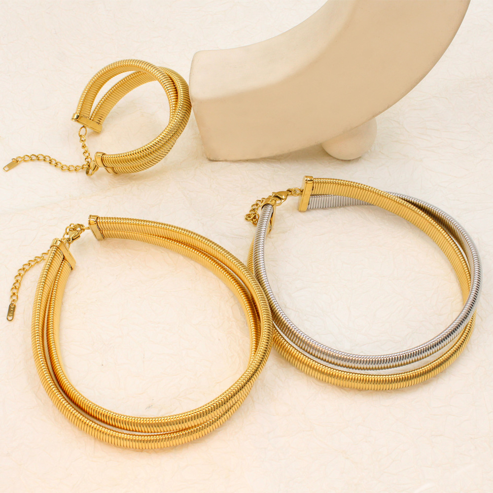 Stainless Steel 18K Gold Plated Roman Style Plating Solid Color Bracelets Necklace display picture 2