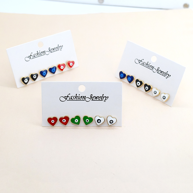 1 Set Cute Simple Style Heart Shape Alloy Ear Studs display picture 2