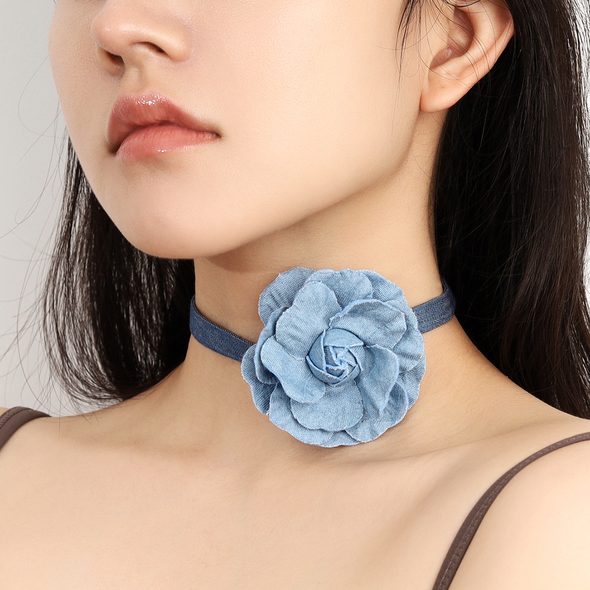 Simple Style Commute Flower Alloy Patchwork Women's Choker display picture 2