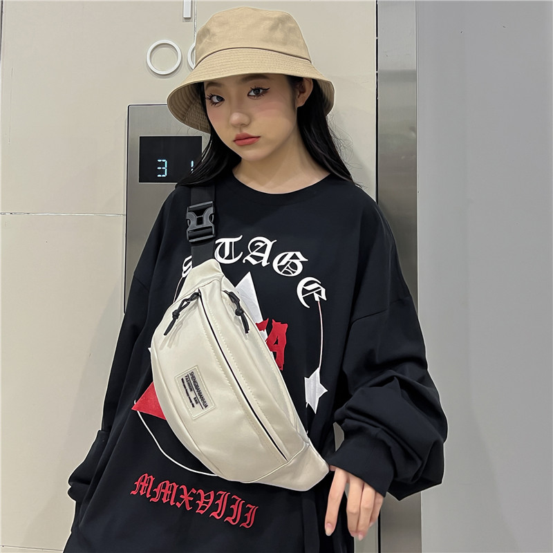 Unisex Preppy Style Streetwear Sports Solid Color Nylon Waist Bags display picture 3