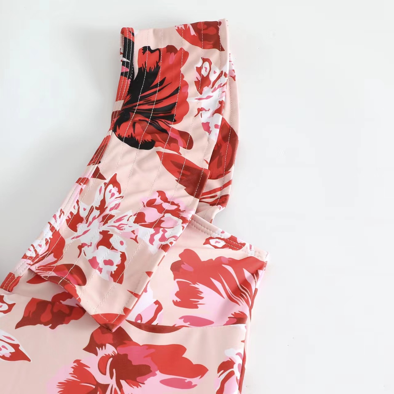 Women's Sexy Flower Printing 2 Pieces Set One Piece Swimwear display picture 9
