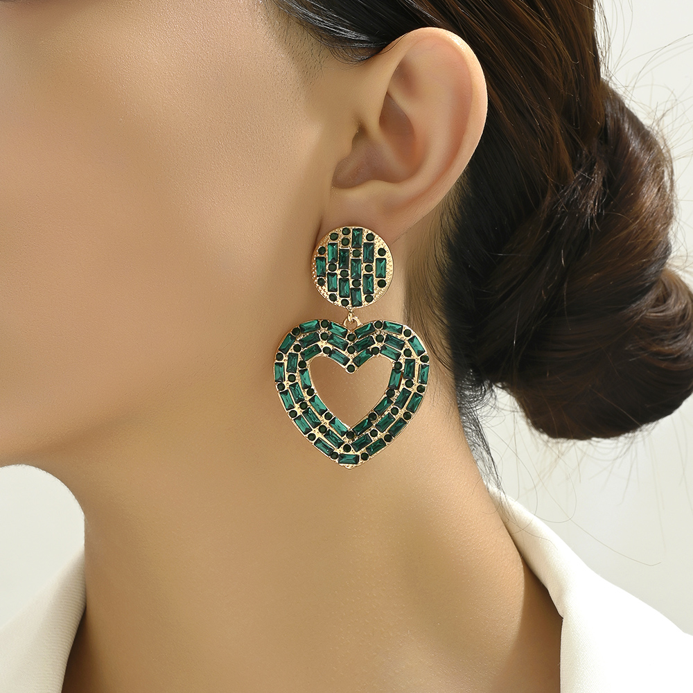1 Pair Elegant Luxurious Lady Heart Shape Plating Inlay Zinc Alloy Rhinestones Drop Earrings display picture 5