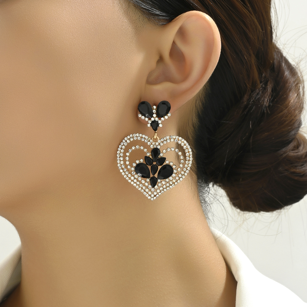 1 Pair Elegant Heart Shape Plating Inlay Zinc Alloy Rhinestones Dangling Earrings display picture 6