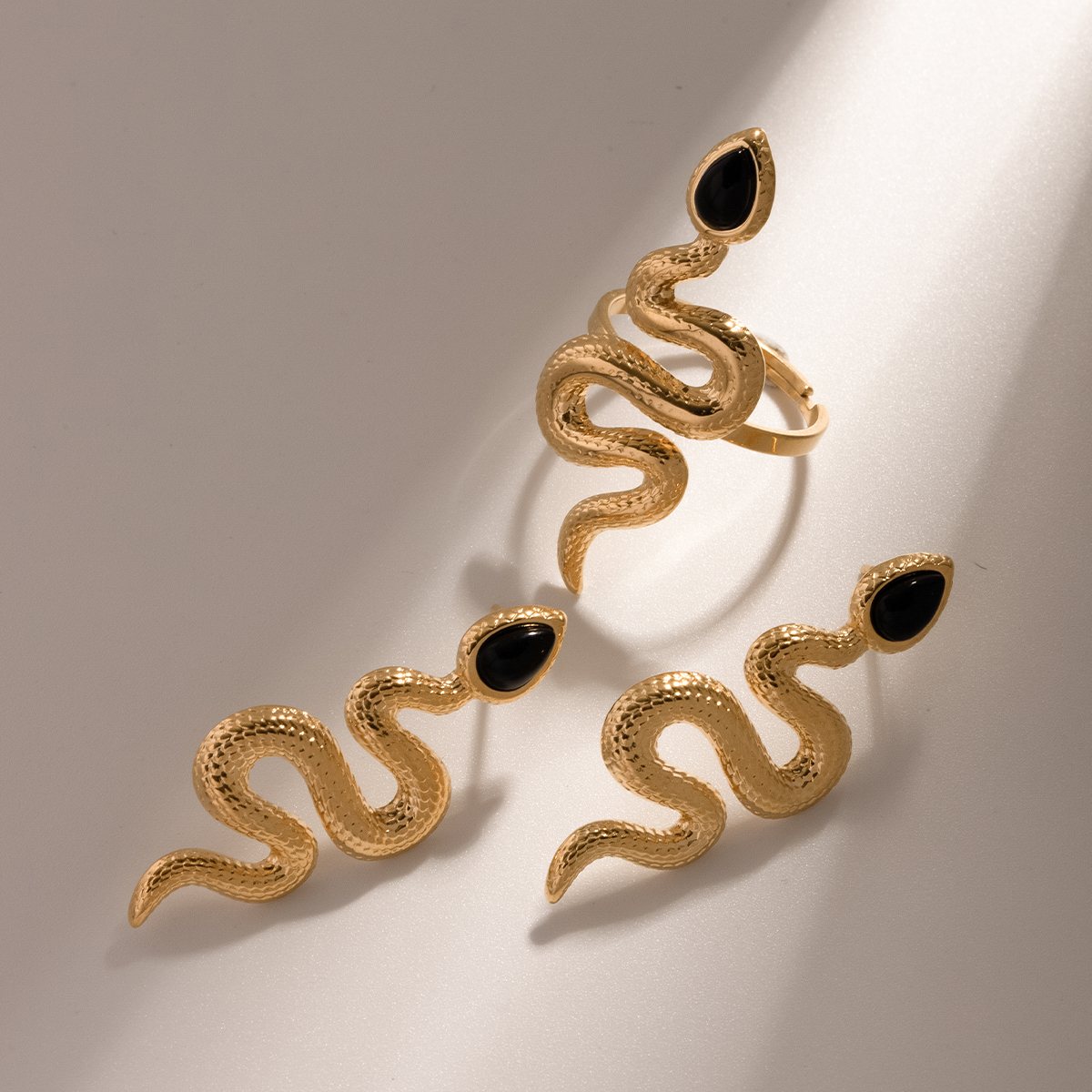 Acier Inoxydable 304 Style IG Style Vintage Placage Serpent Ensemble De Bijoux display picture 7
