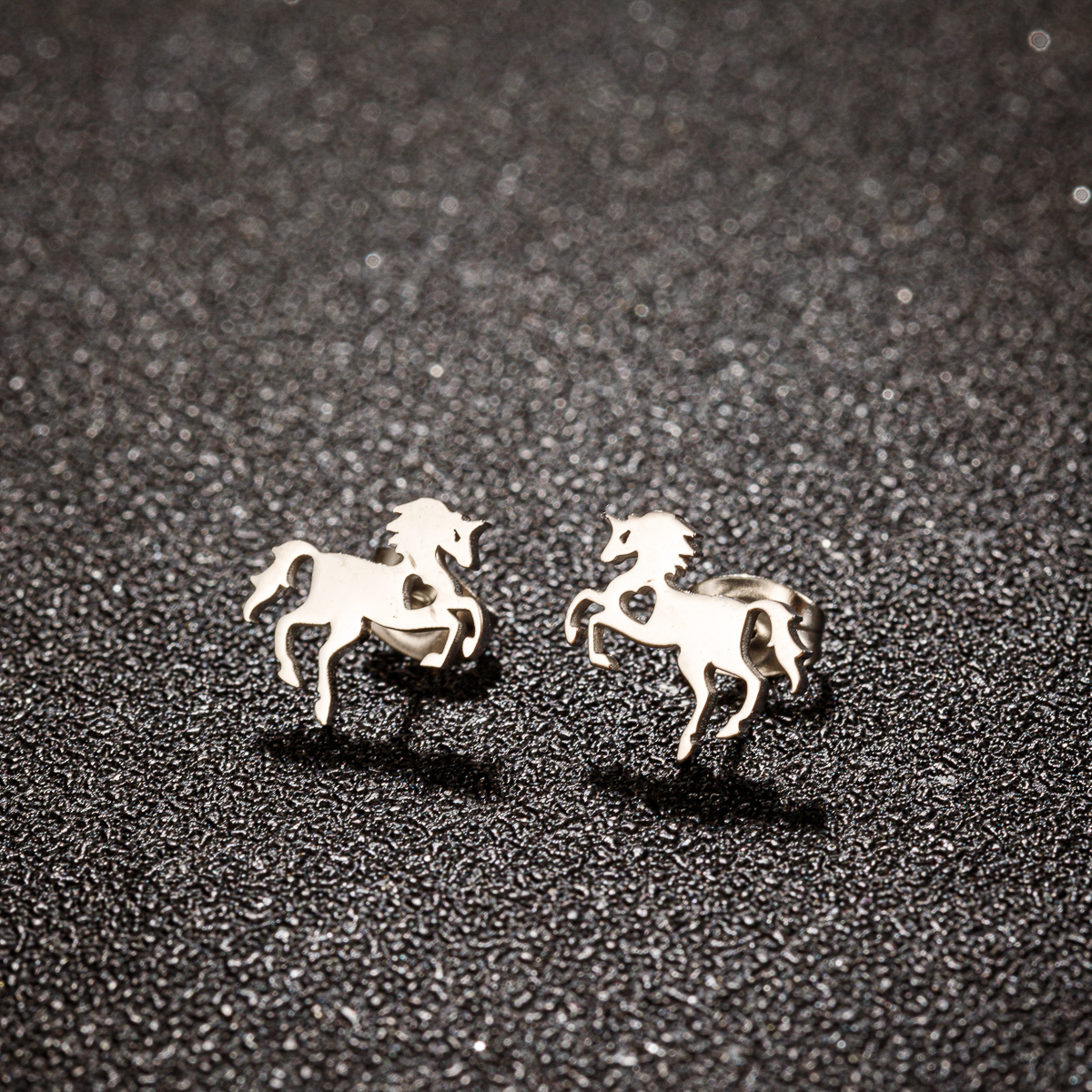 1 Pair Cute Sweet Animal Horse Plating Hollow Out Stainless Steel 18k Gold Plated Ear Studs display picture 8