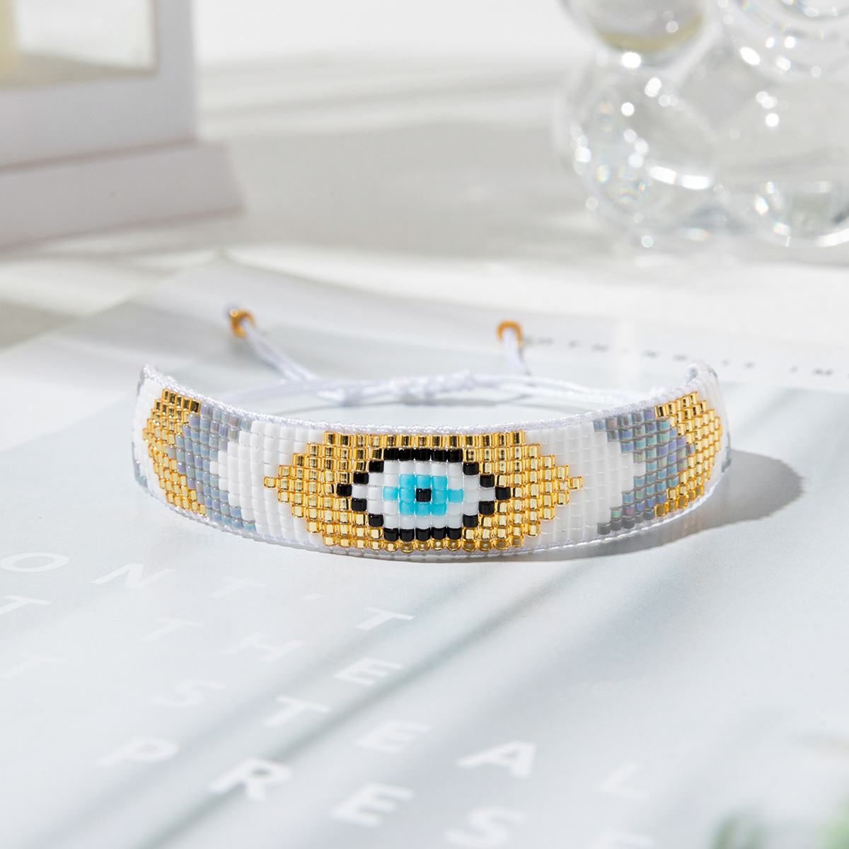 Ig Style Ethnic Style Geometric Heart Shape Eye Glass Handmade Unisex Bracelets display picture 1