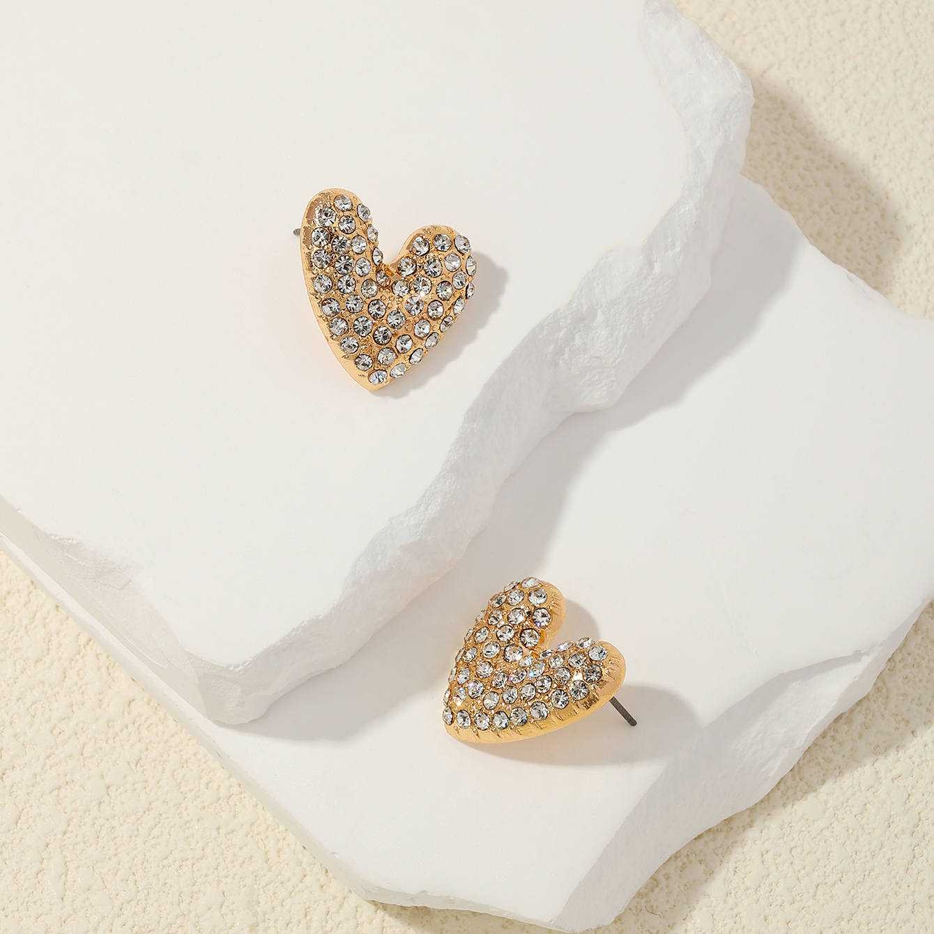 1 Pair Cute Romantic Heart Shape Plating Inlay Alloy Rhinestones Ear Studs display picture 4