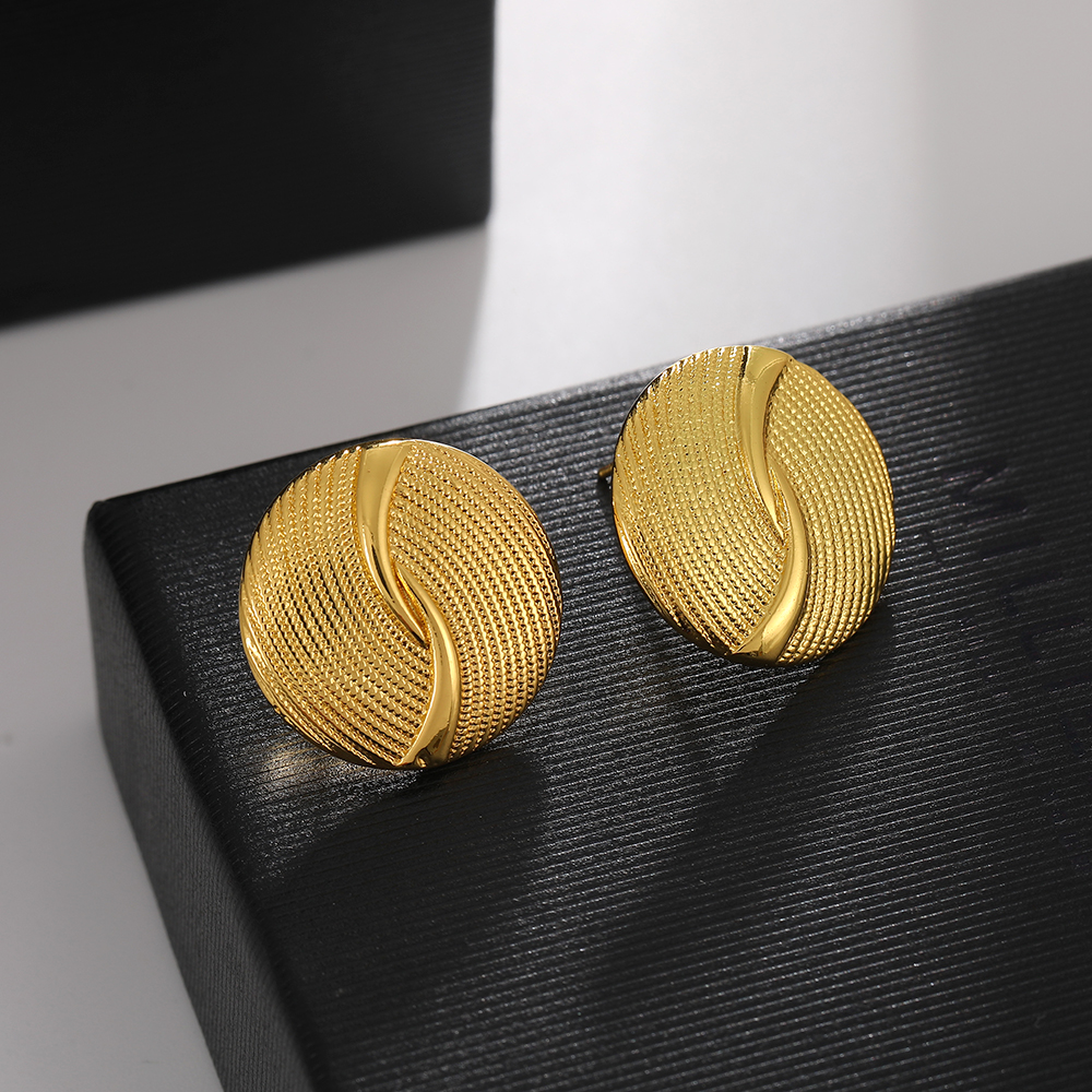 1 Pair Hip-hop Simple Style Solid Color Plating Copper 18k Gold Plated White Gold Plated Ear Studs display picture 3