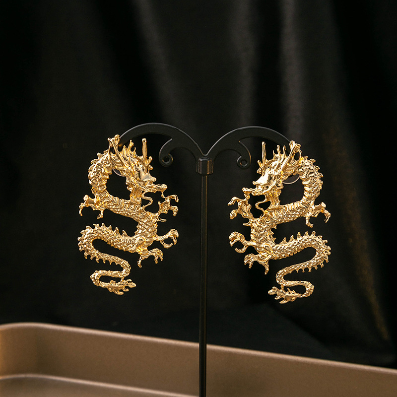 1 Paar Vintage-stil Einfacher Stil Drachen Irregulär Überzug Legierung Vergoldet Ohrstecker display picture 2