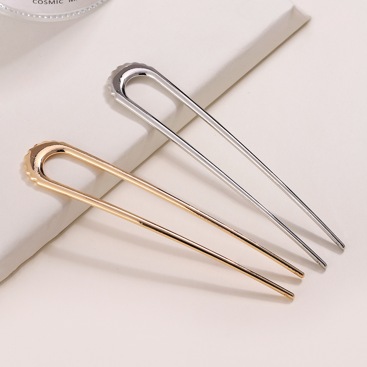 Women's Vintage Style U Shape Alloy Plating Hairpin display picture 3