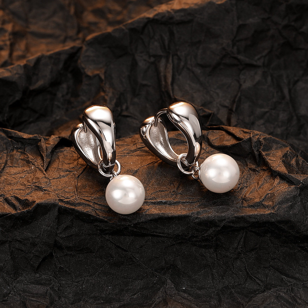 1 Pair Casual Pearl Plating Inlay Sterling Silver Shell 24k Gold Plated White Gold Plated Earrings display picture 3