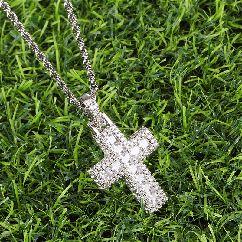 Hip-hop Simple Style Cross Copper Plating Inlay Zircon Unisex Pendant Necklace display picture 6