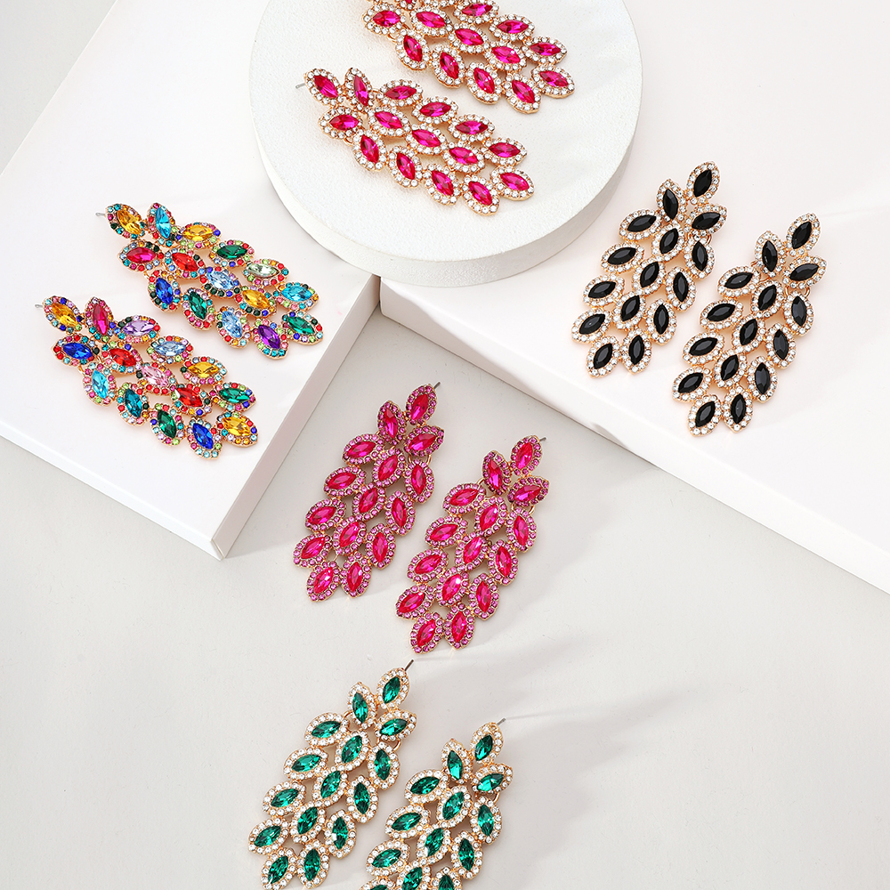 1 Pair Elegant Maple Leaf Plating Hollow Out Inlay Zinc Alloy Rhinestones Drop Earrings display picture 3