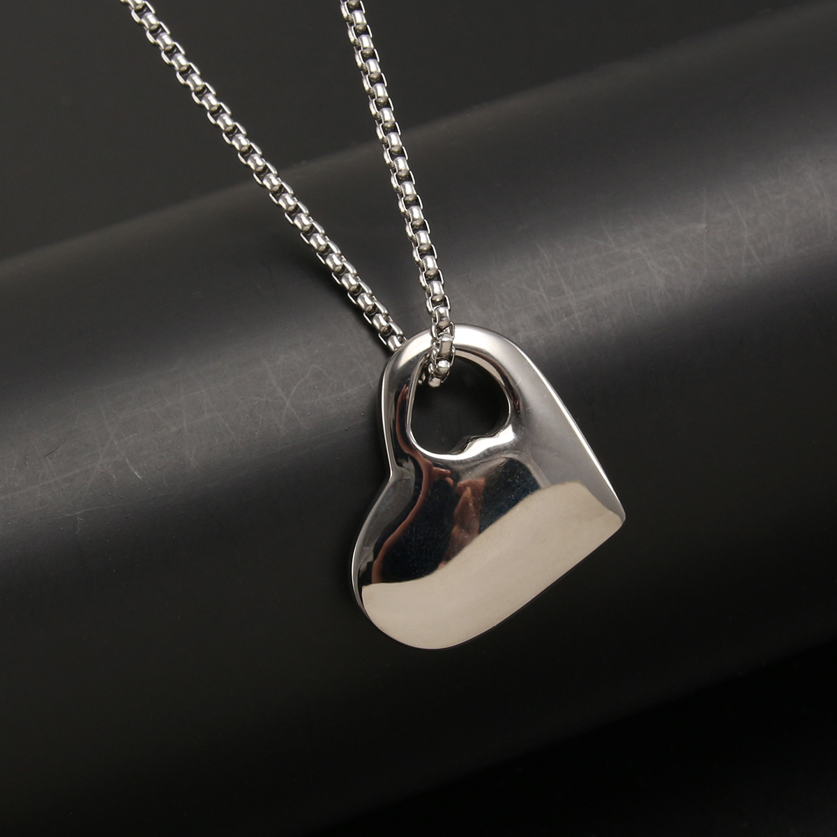 Hip-Hop Punk Simple Style Heart Shape 304 Stainless Steel Plating Unisex display picture 9