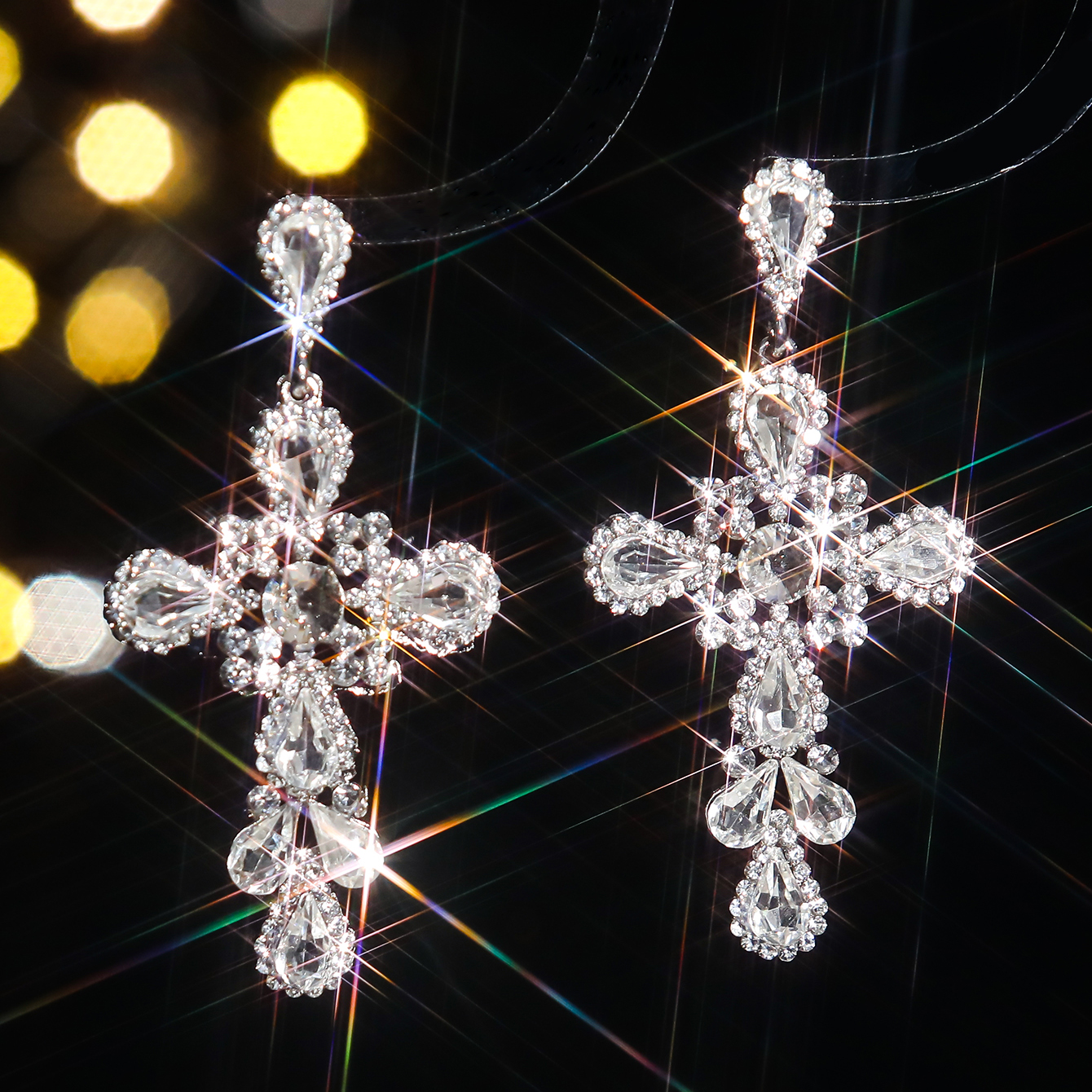 1 Pair Elegant Shiny Cross Inlay Alloy Rhinestones Zircon Drop Earrings display picture 7