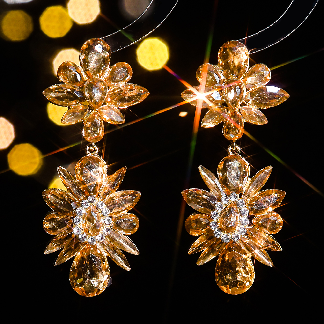 1 Pair Elegant Romantic Geometric Colorful Inlay Alloy Rhinestones Zircon Drop Earrings display picture 4