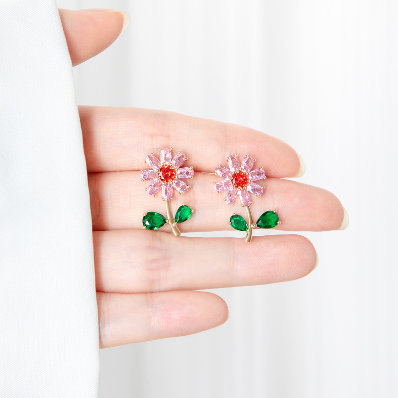 1 Pair Simple Style Classic Style Flower Plating Inlay Copper Zircon 18k Gold Plated Ear Studs display picture 3