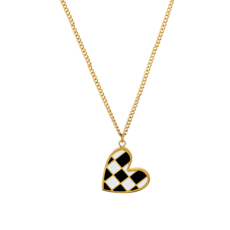304 Stainless Steel 18K Gold Plated Casual Simple Style Enamel Plating Heart Shape Checkered Pendant Necklace display picture 5