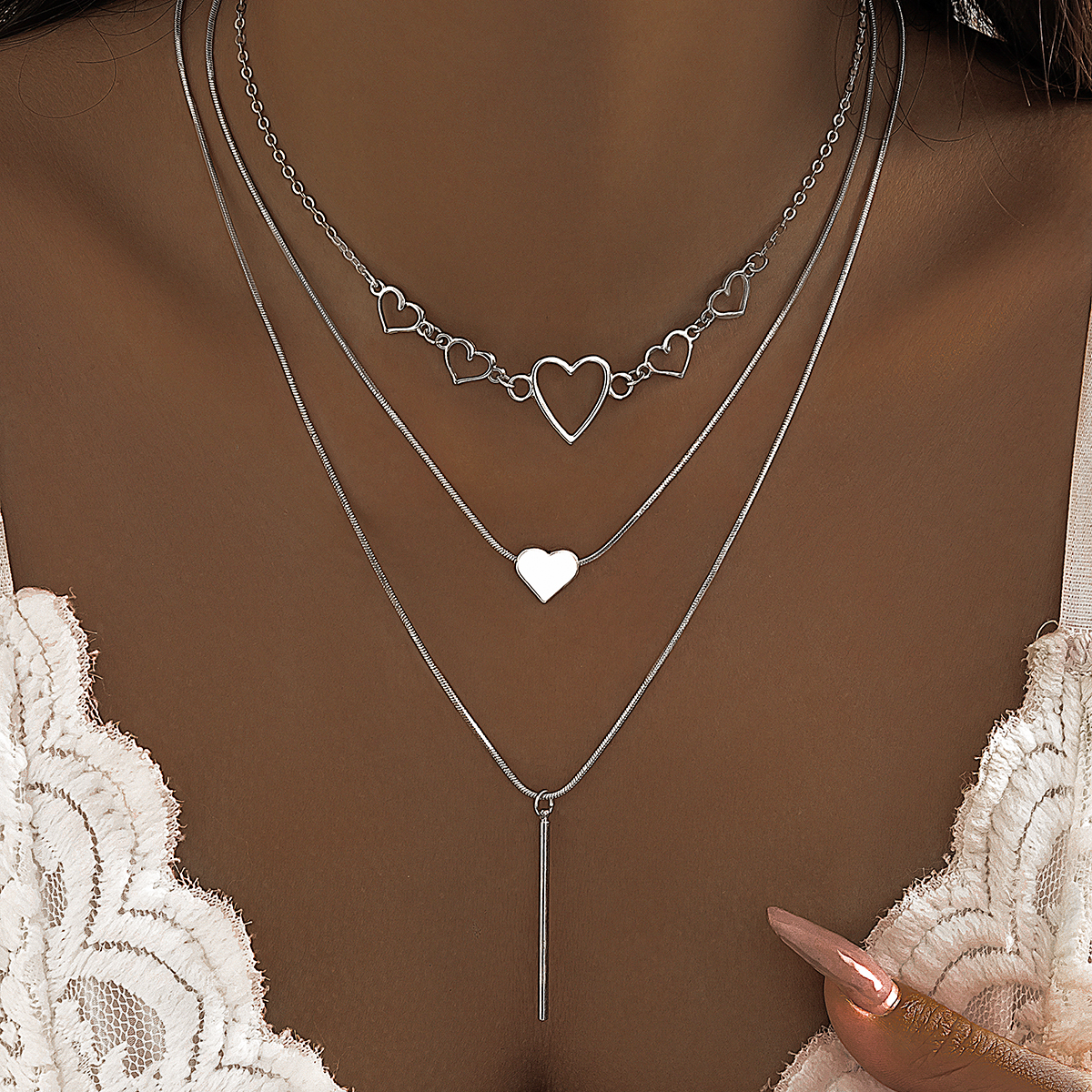 Retro Simple Style Classic Style Irregular Geometric Heart Shape Alloy Copper Wholesale Layered Necklaces display picture 6