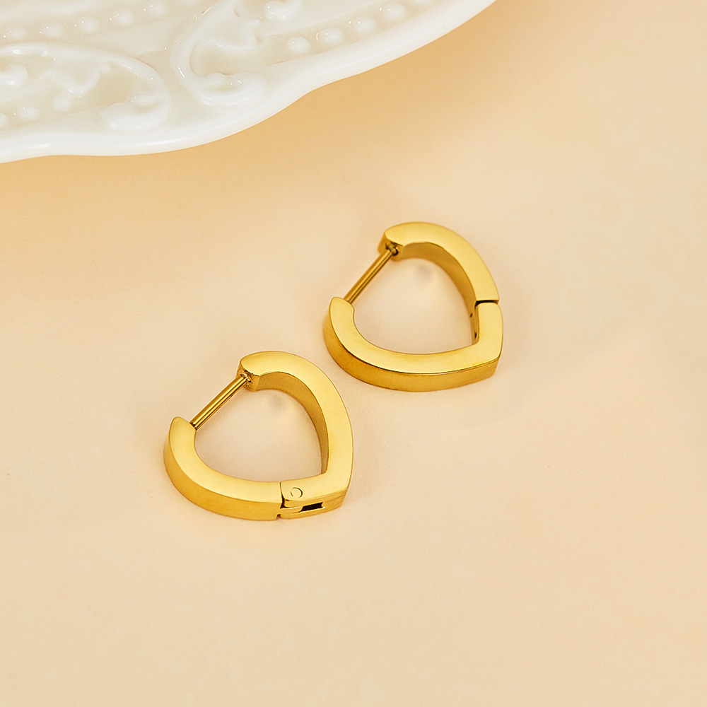 1 Paar Einfacher Stil Herzform Rostfreier Stahl Ohrringe display picture 2