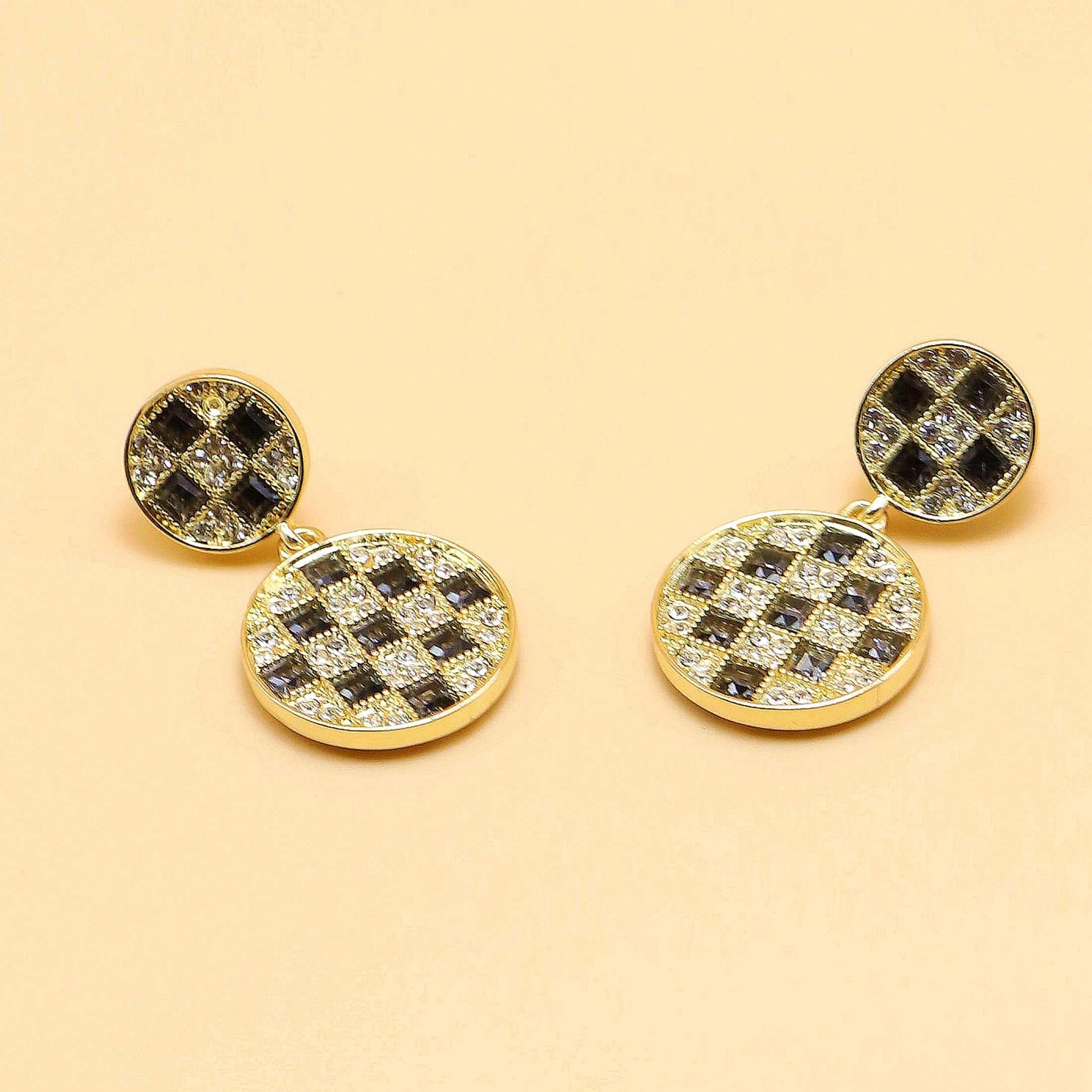 1 Pair Casual French Style Geometric Inlay Alloy Rhinestones Gold Plated Drop Earrings display picture 3