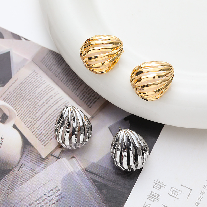 1 Pair Basic Modern Style Geometric Plating Copper Ear Studs display picture 2