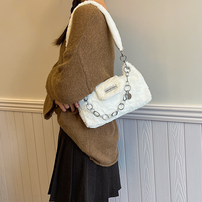 Women's Plush Solid Color Cute Square Zipper Shoulder Bag Crossbody Bag display picture 8