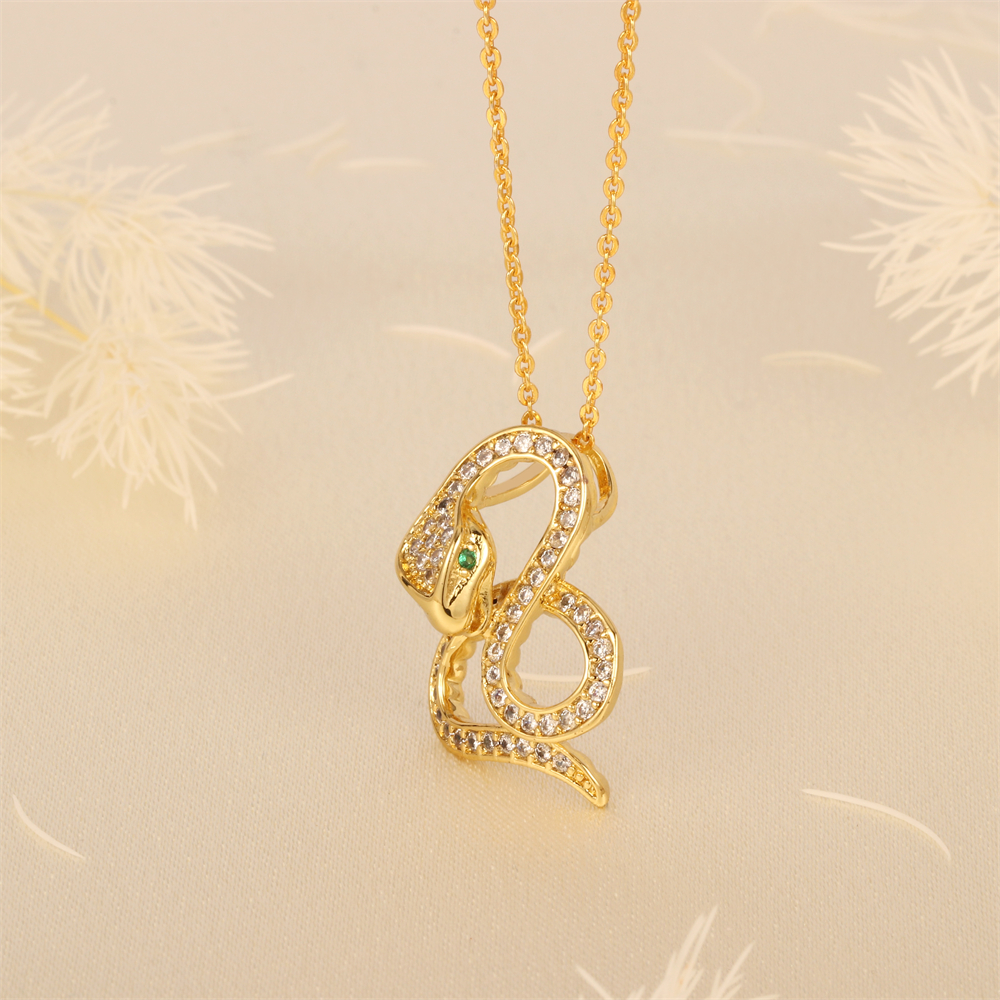 Vintage Style Simple Style Snake Copper 18k Gold Plated Zircon Pendant Necklace In Bulk display picture 6
