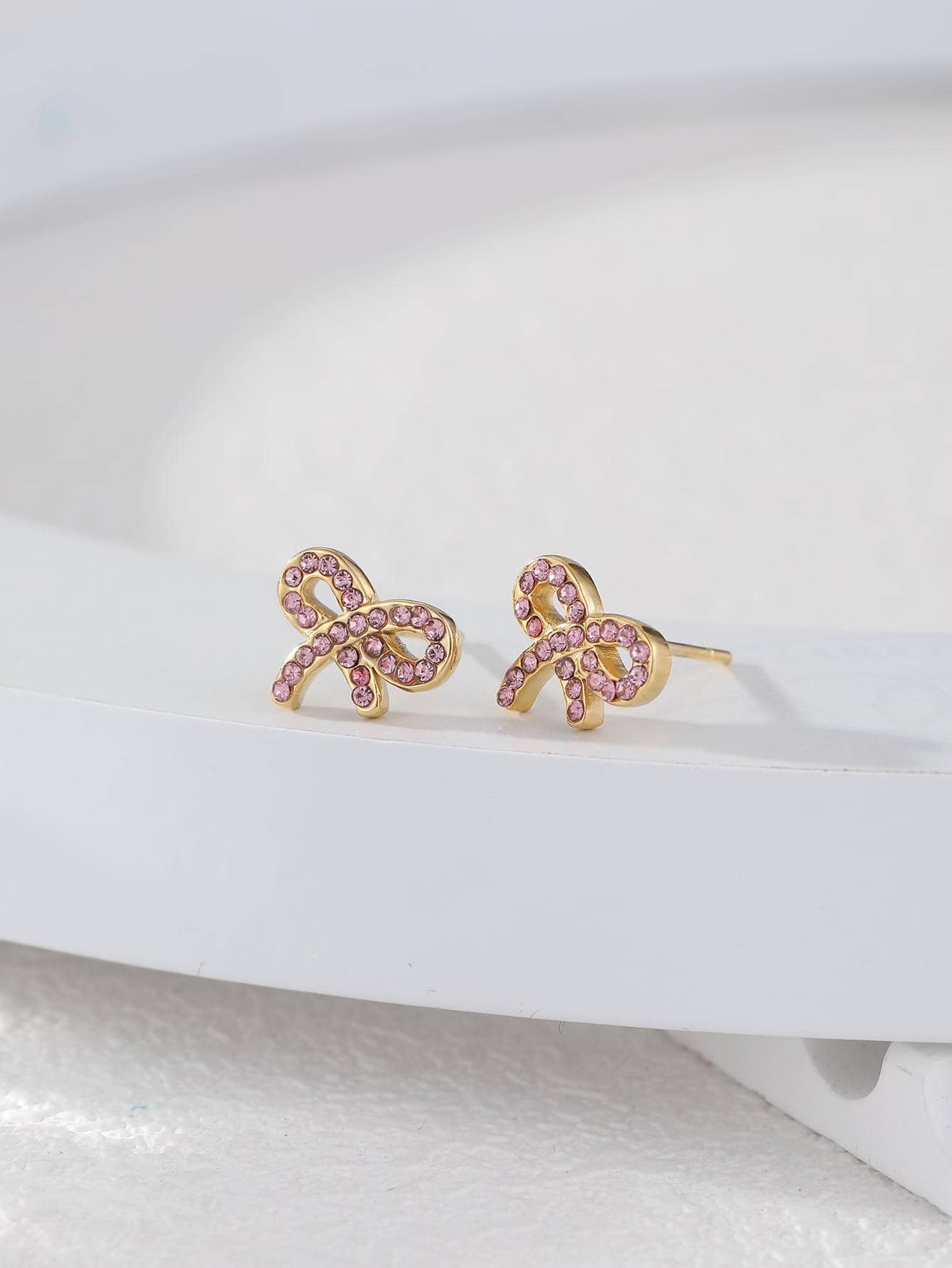 1 Pair Vintage Style Bow Knot Plating Inlay 304 Stainless Steel Zircon 18K Gold Plated Ear Studs display picture 1