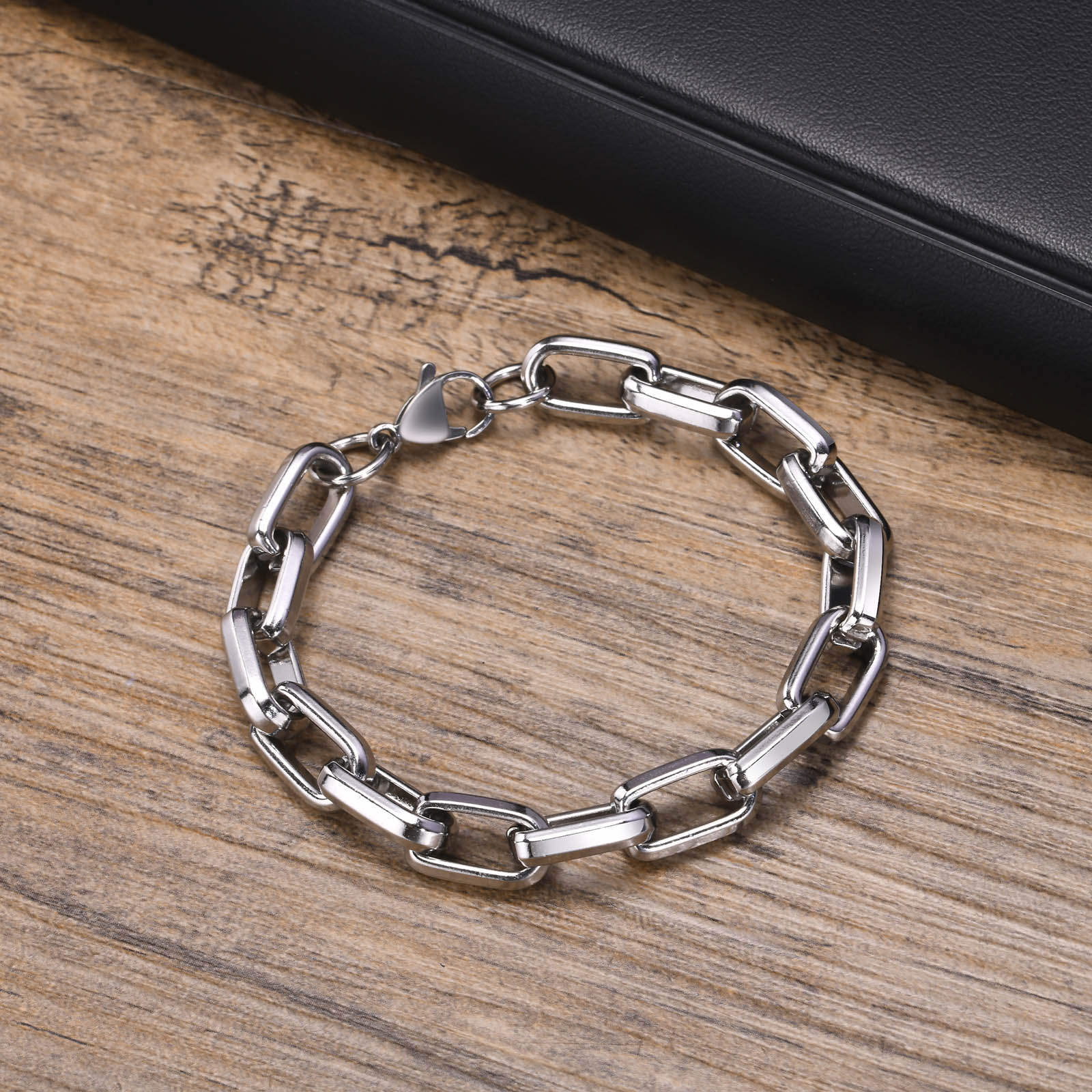 Simple Style Solid Color 304 Stainless Steel Handmade Men's Bracelets display picture 5