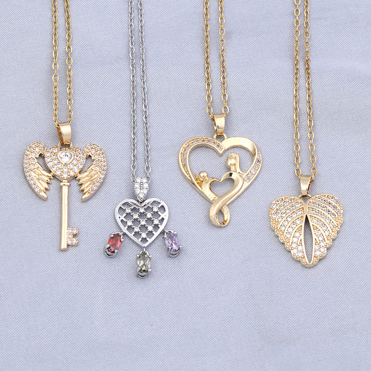 Wholesale Simple Style Heart Shape Key Stainless Steel Copper Enamel Plating Inlay Zircon Pendant Necklace display picture 6