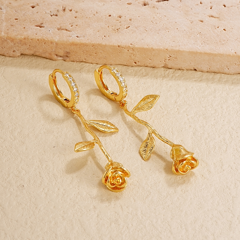1 Pair Vintage Style Rose Flower Plating Inlay Copper Zircon Drop Earrings display picture 5